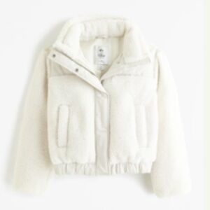 Abercrombie and Fitch women’s ultra thermal mini sherpa puffer Jacket
